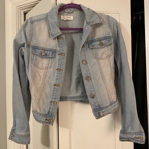 Jean jacket size small